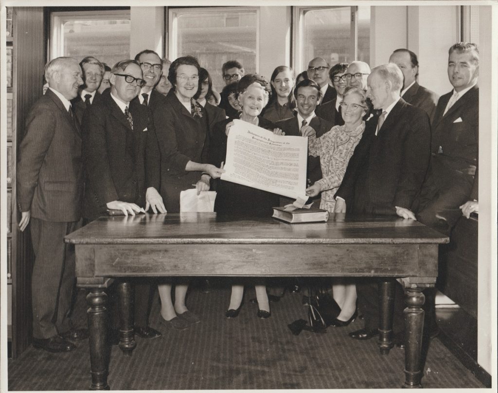 Photo of the Declaration of the Inauguration of the Congregational Federation in 1972