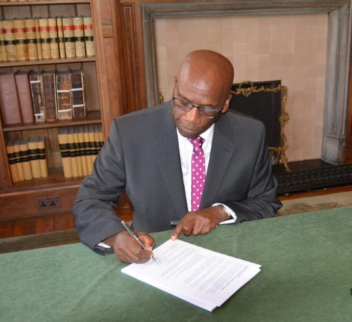Bishop Tedroy Powell signing the CTE Presidents Covenant in 2021